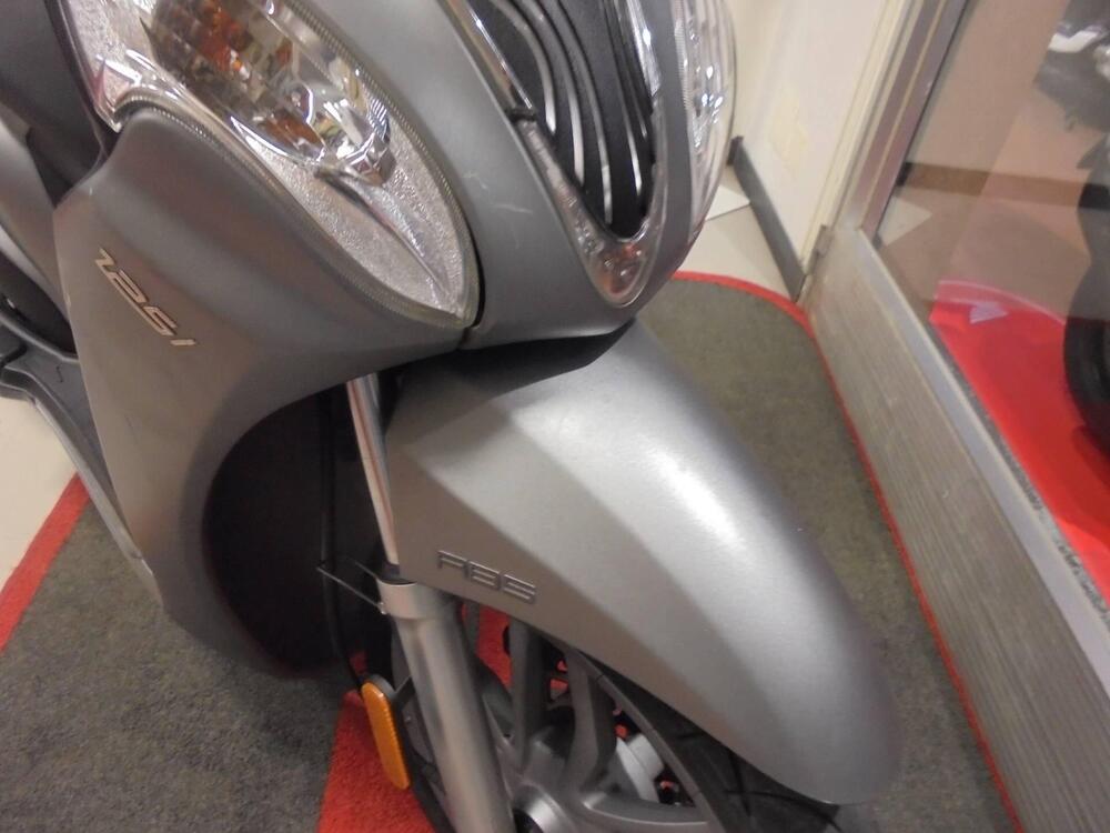 Kymco People 125i One (2021 - 25) (2)