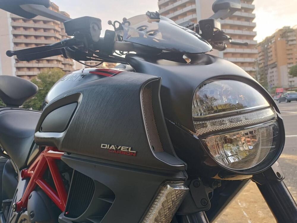 Ducati Diavel 1200 Carbon (2010 - 13) (8)