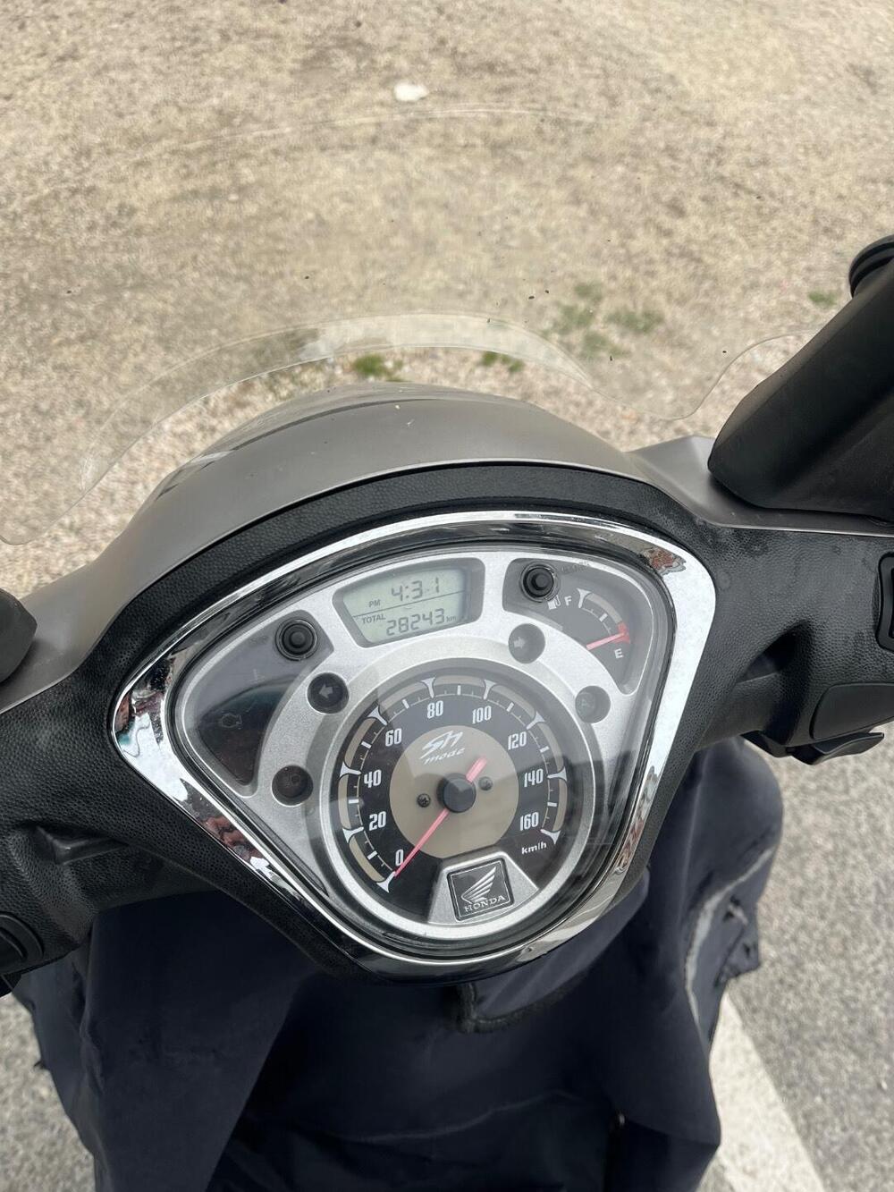 Honda SH 125 Mode (2017 - 20) (2)