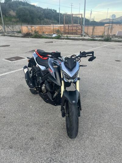 QJ Motor SRK 125 S (2023 - 24) usata