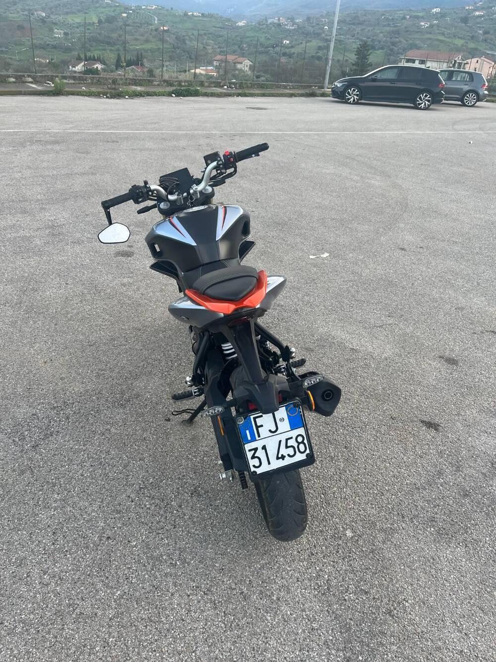 QJ Motor SRK 125 S (2023 - 24) (4)