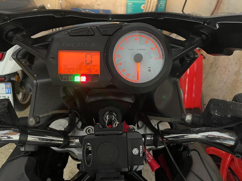 Ducati Multistrada 620 Dark SD (2005 - 07) (2)