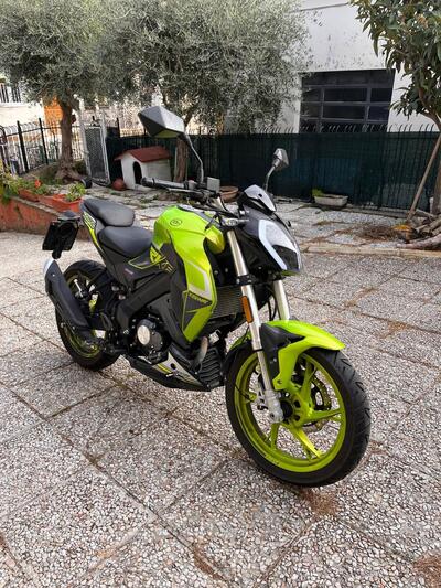 Keeway Motor RKF 125 (2020) usata