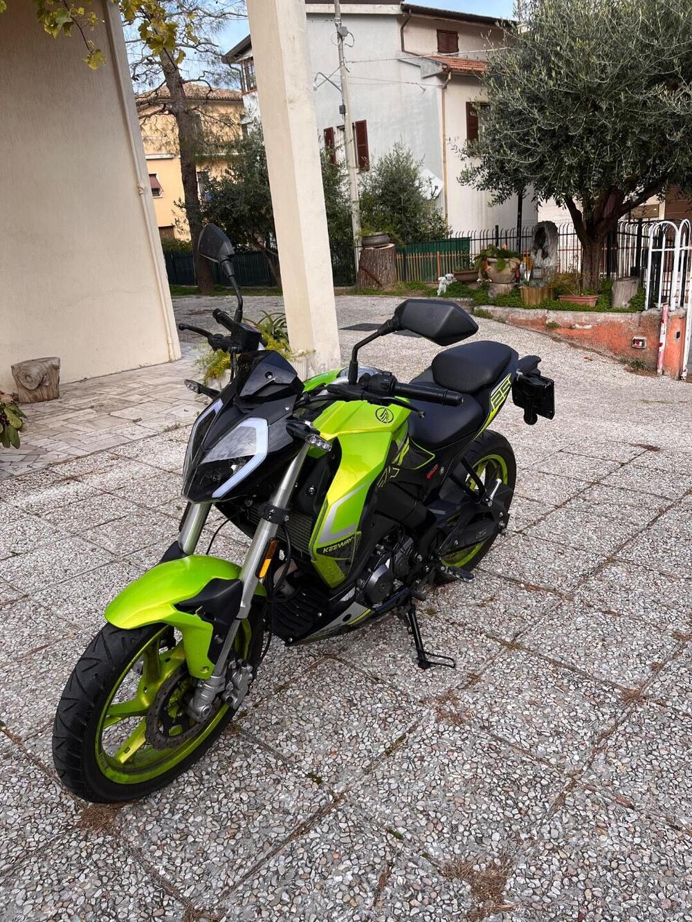 Keeway Motor RKF 125 (2020) (3)