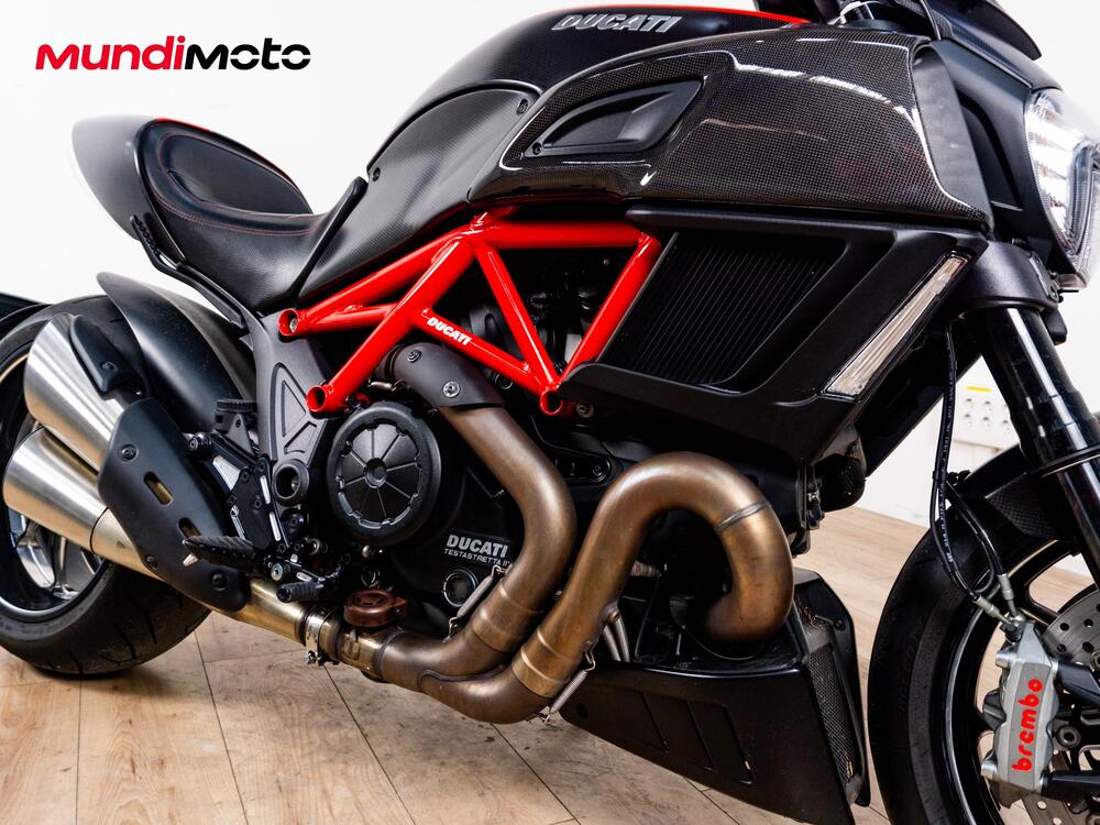 Ducati Diavel 1200 Carbon (2014 - 16) (4)