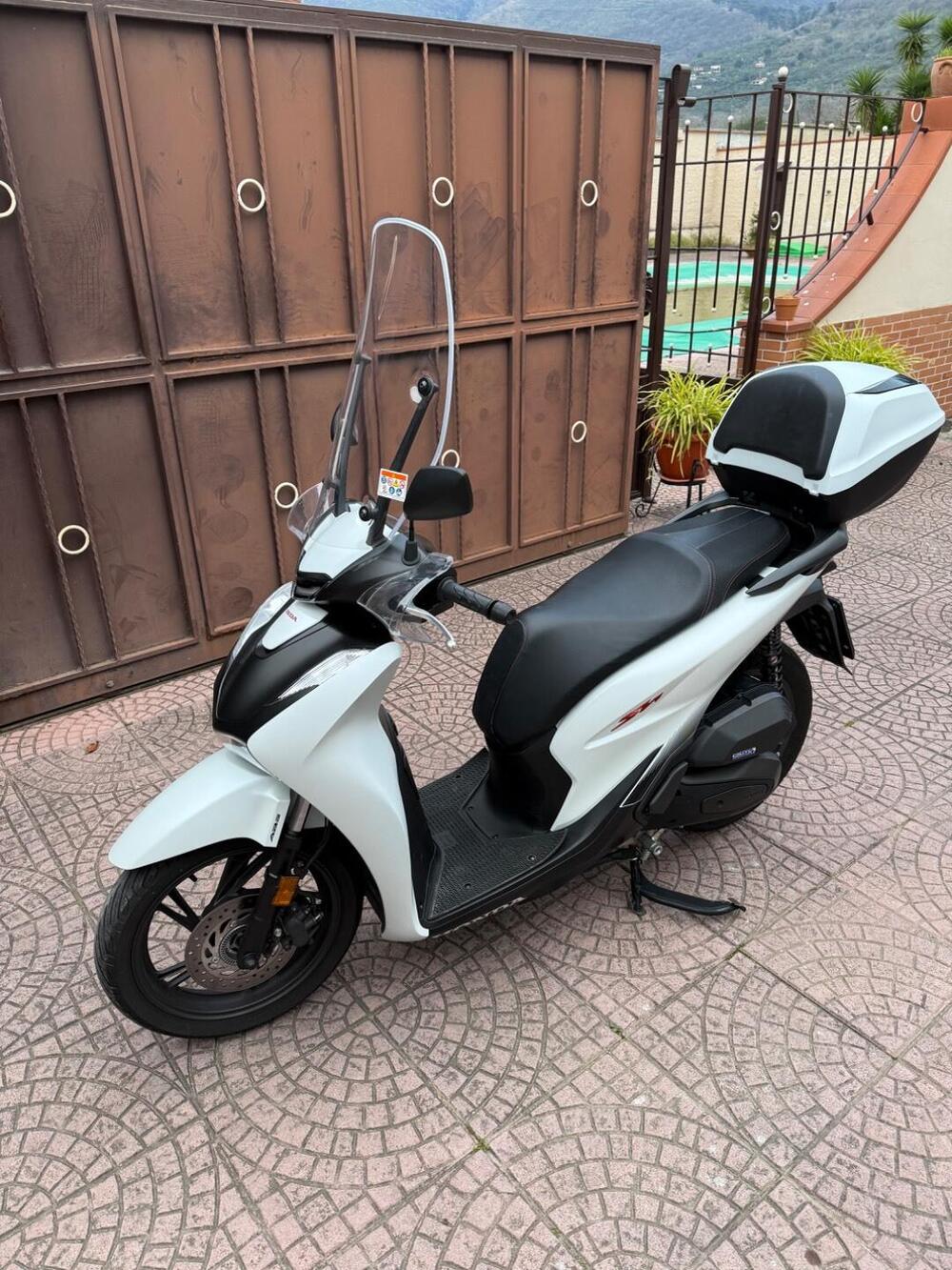 Honda SH 125i Sport (2024 - 25) (2)