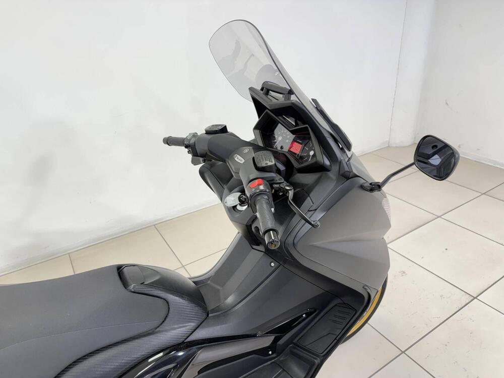 Yamaha T-Max 530 (2012 - 14) (8)