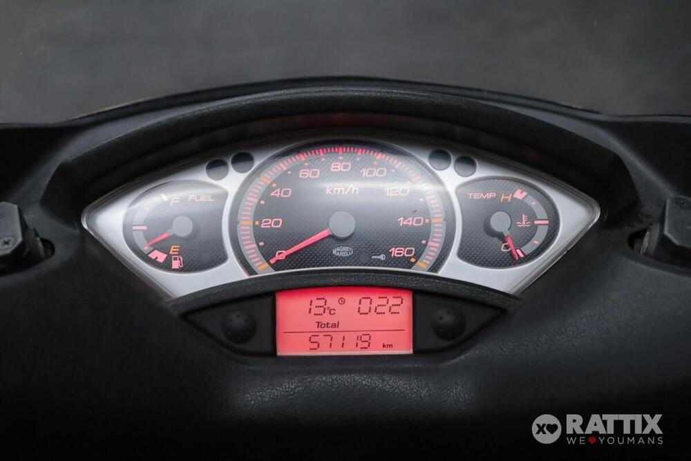 Yamaha X-Max 250 (2010 - 13) (13)