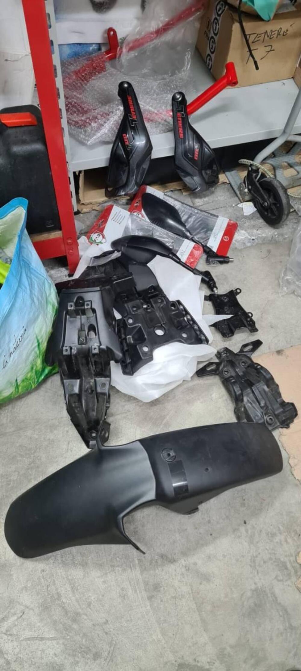 YAMAHA TENERE' 700 T7 2021SCARICO COMPLETO TERMINA (10)