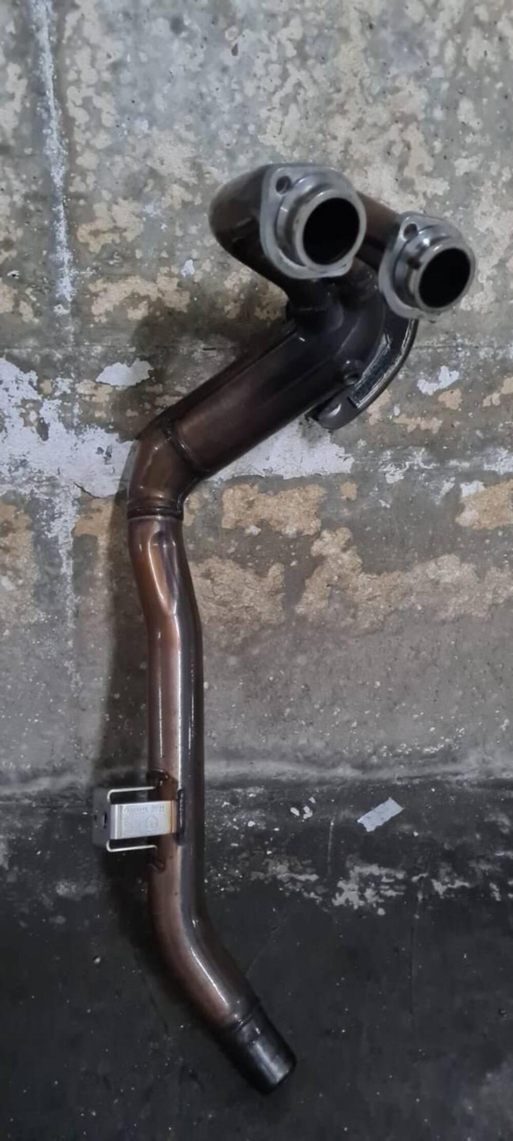 YAMAHA TENERE' 700 T7 2021SCARICO COMPLETO TERMINA (6)