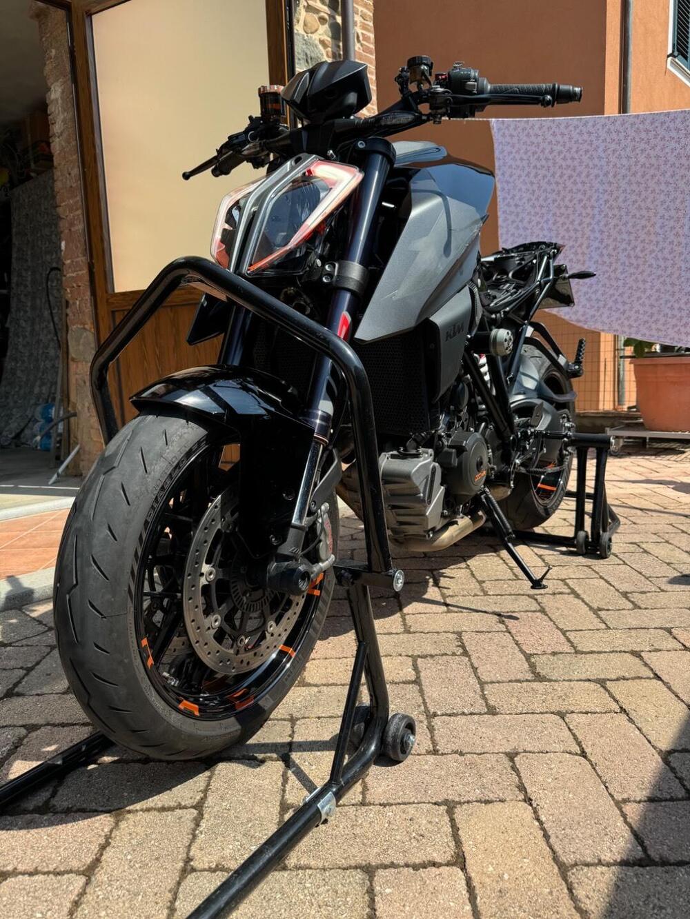 KTM 1290 Super Duke R ABS (2017 - 18) (2)
