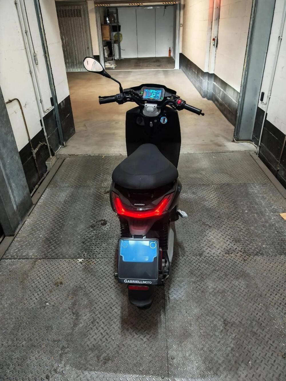 Piaggio 1 Active (2022 - 26) (5)