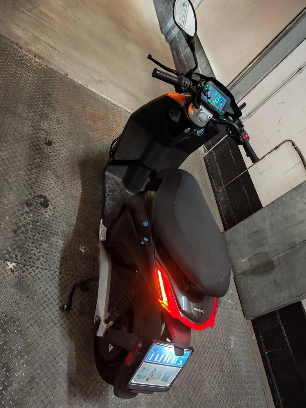 Piaggio 1 Active (2022 - 26) (6)