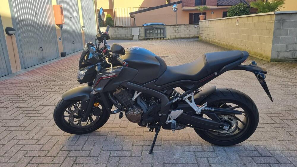 Honda CB 650 F (2017 - 18) (3)