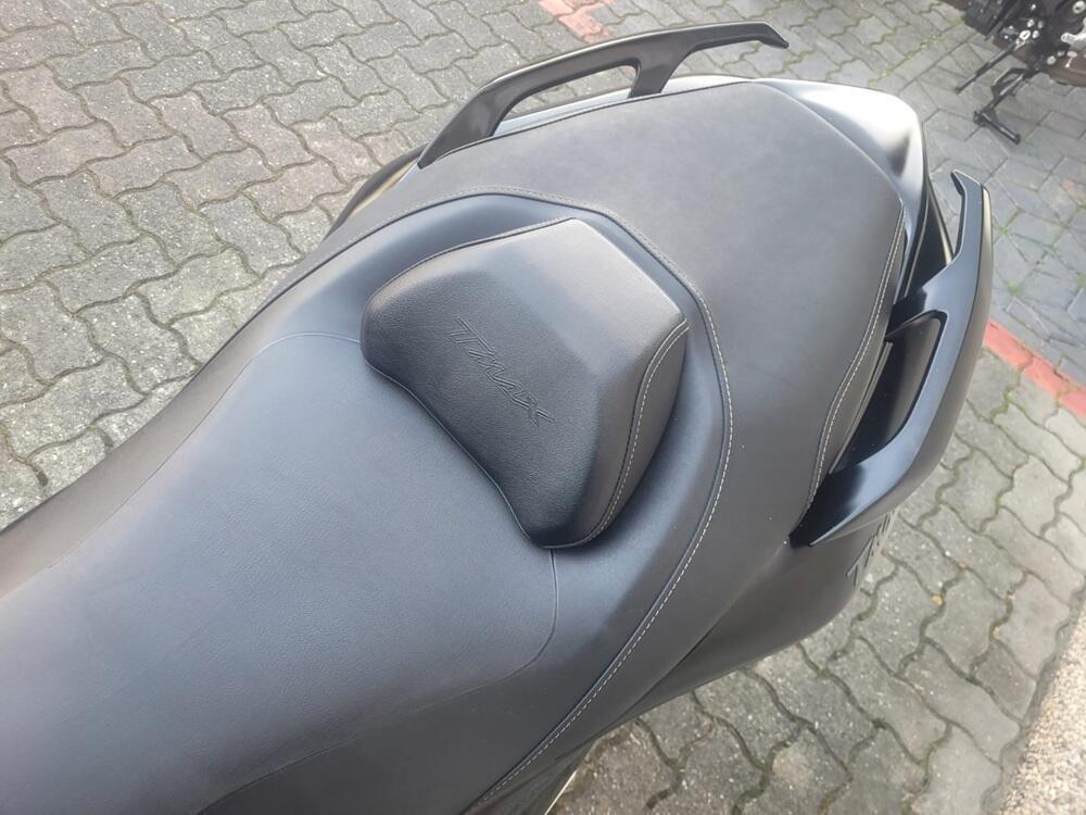 Yamaha T-Max 560 Tech Max (2022 - 24) (4)