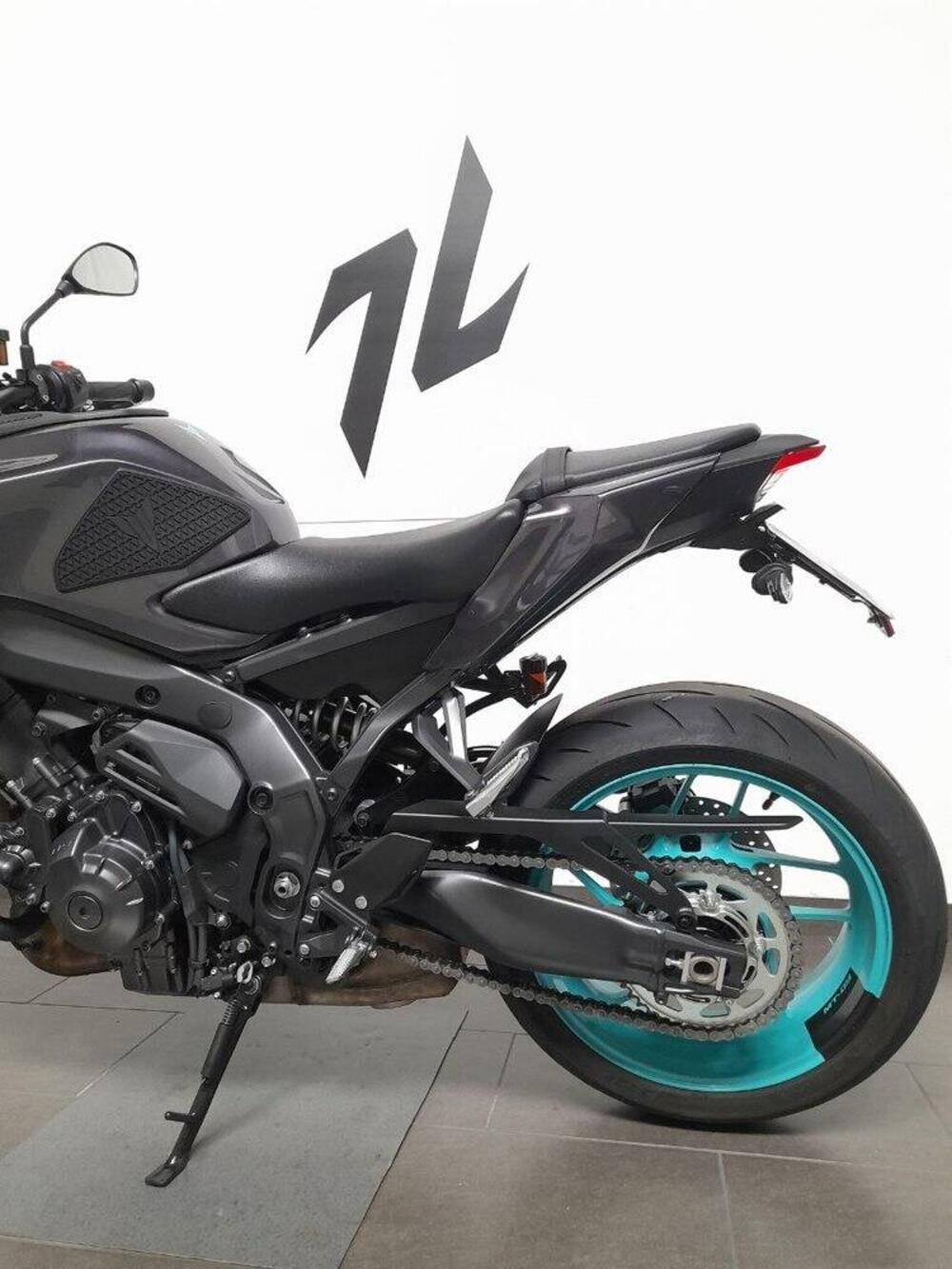 Yamaha MT-09 (2024 - 26) (4)