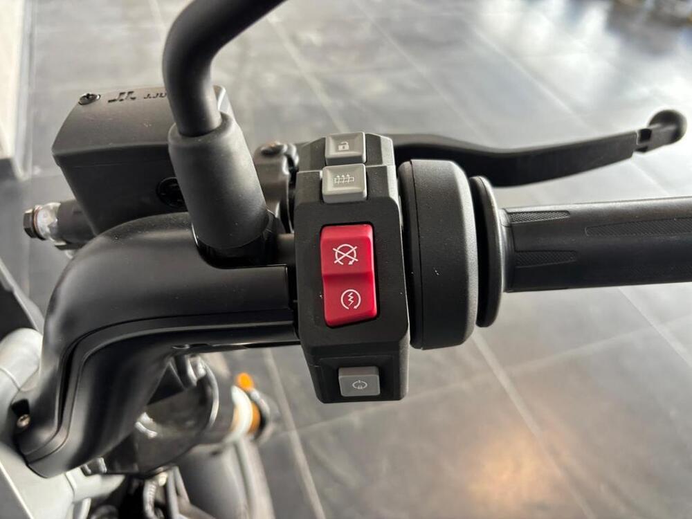 Bmw CE 02 AM (2024 - 26) (7)