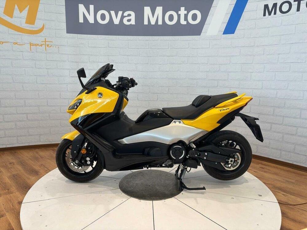 Yamaha T-Max 560 (2022 - 24) (3)