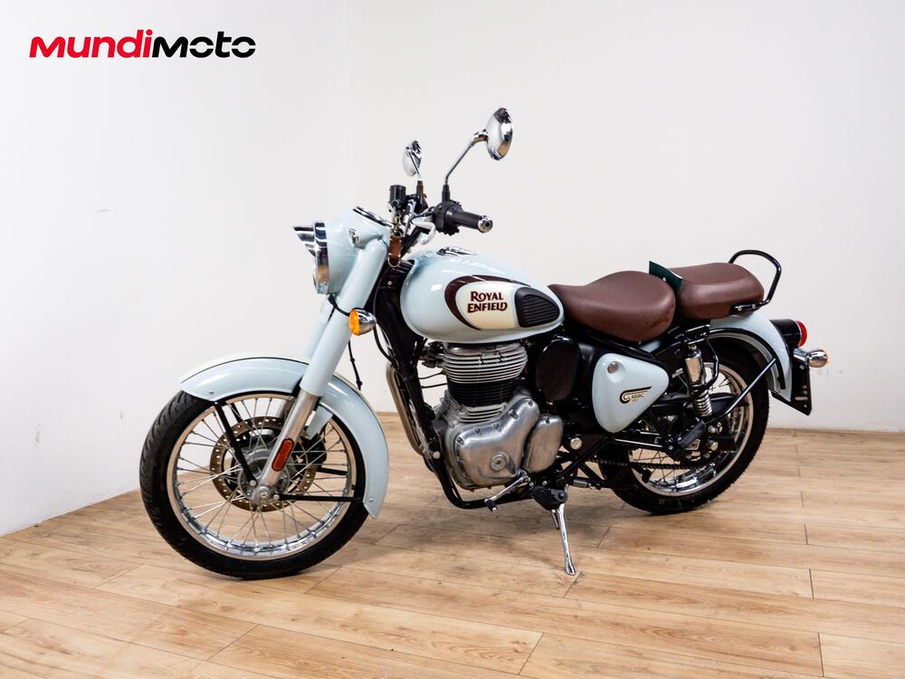 Royal Enfield Classic 350 (2021 - 26) (8)