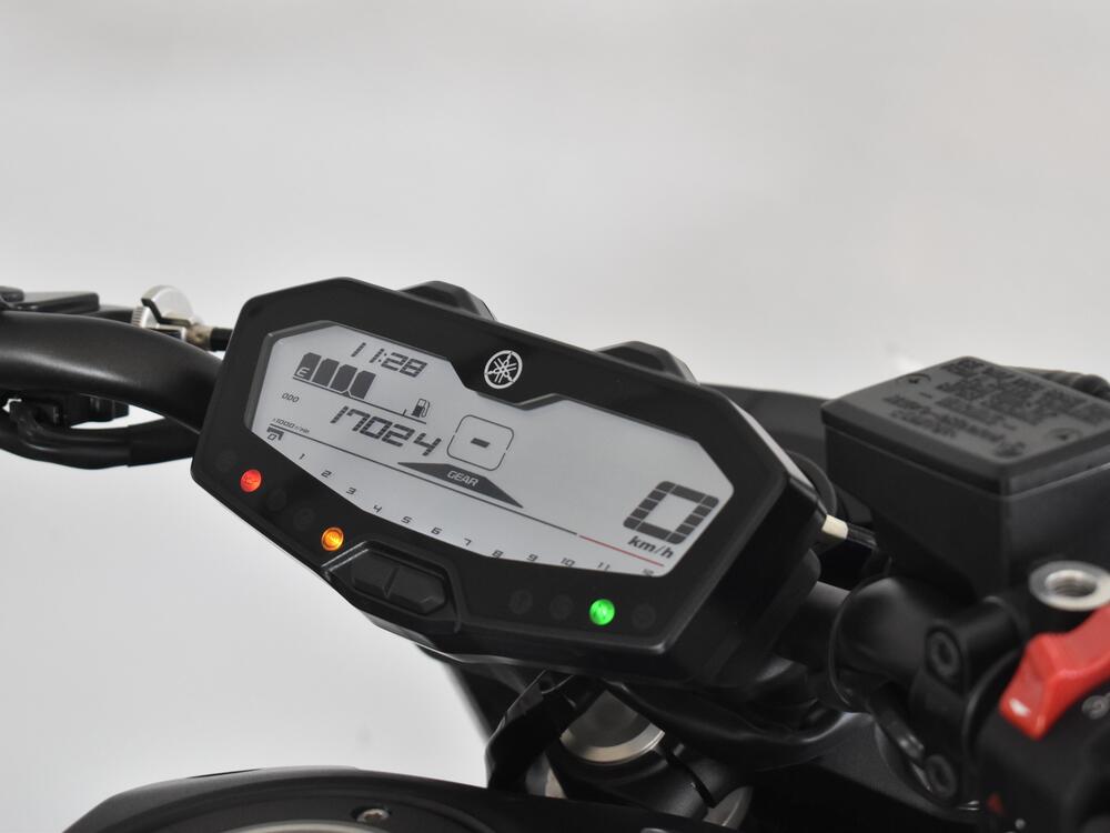 Yamaha MT-07 (2017 - 18) (9)