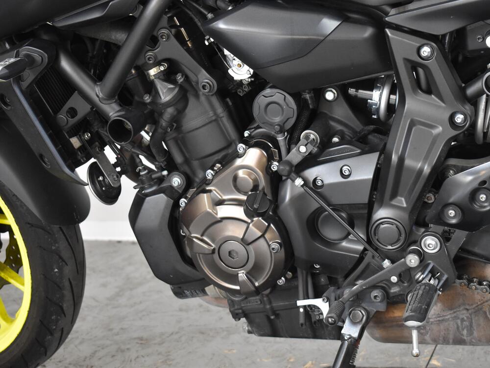Yamaha MT-07 (2017 - 18) (18)