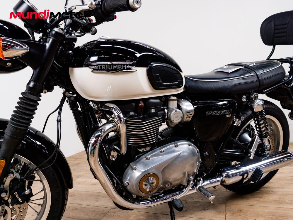 Triumph Bonneville T120 Ace (2019) (9)
