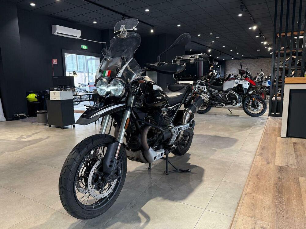 Moto Guzzi V85 TT (2021 - 23) (9)