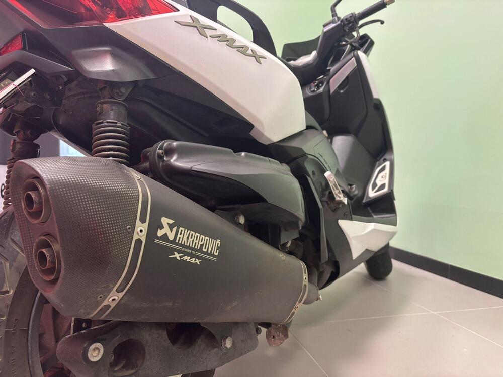 Yamaha X-Max 400 (2013 - 16) (4)