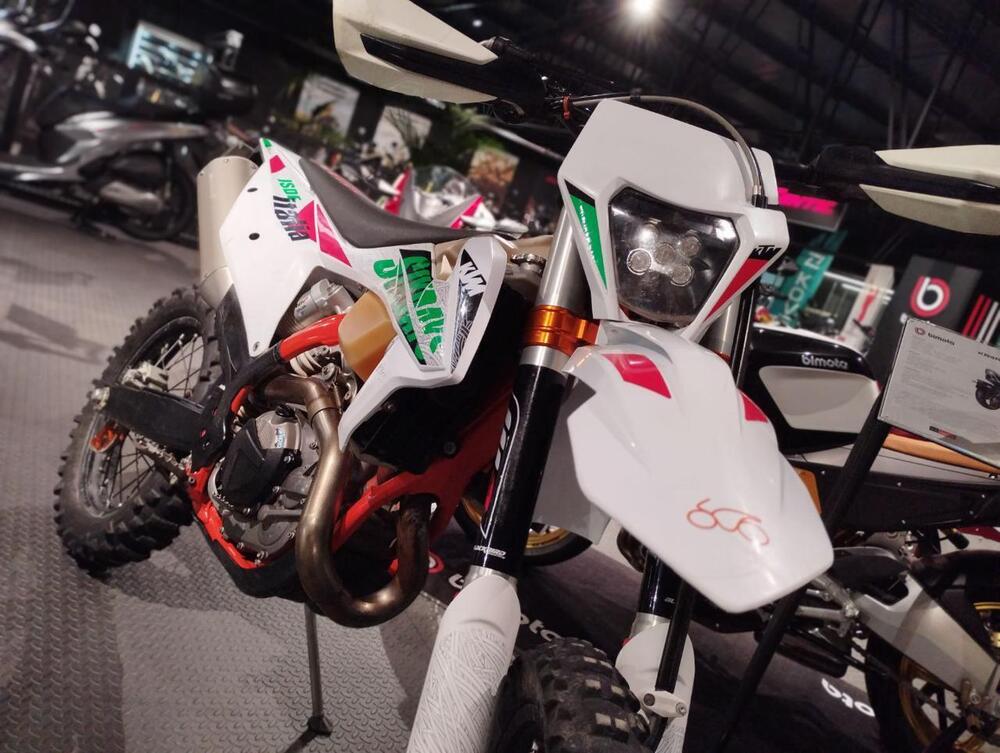 KTM 500 EXC-F Six Days (2021) (2)