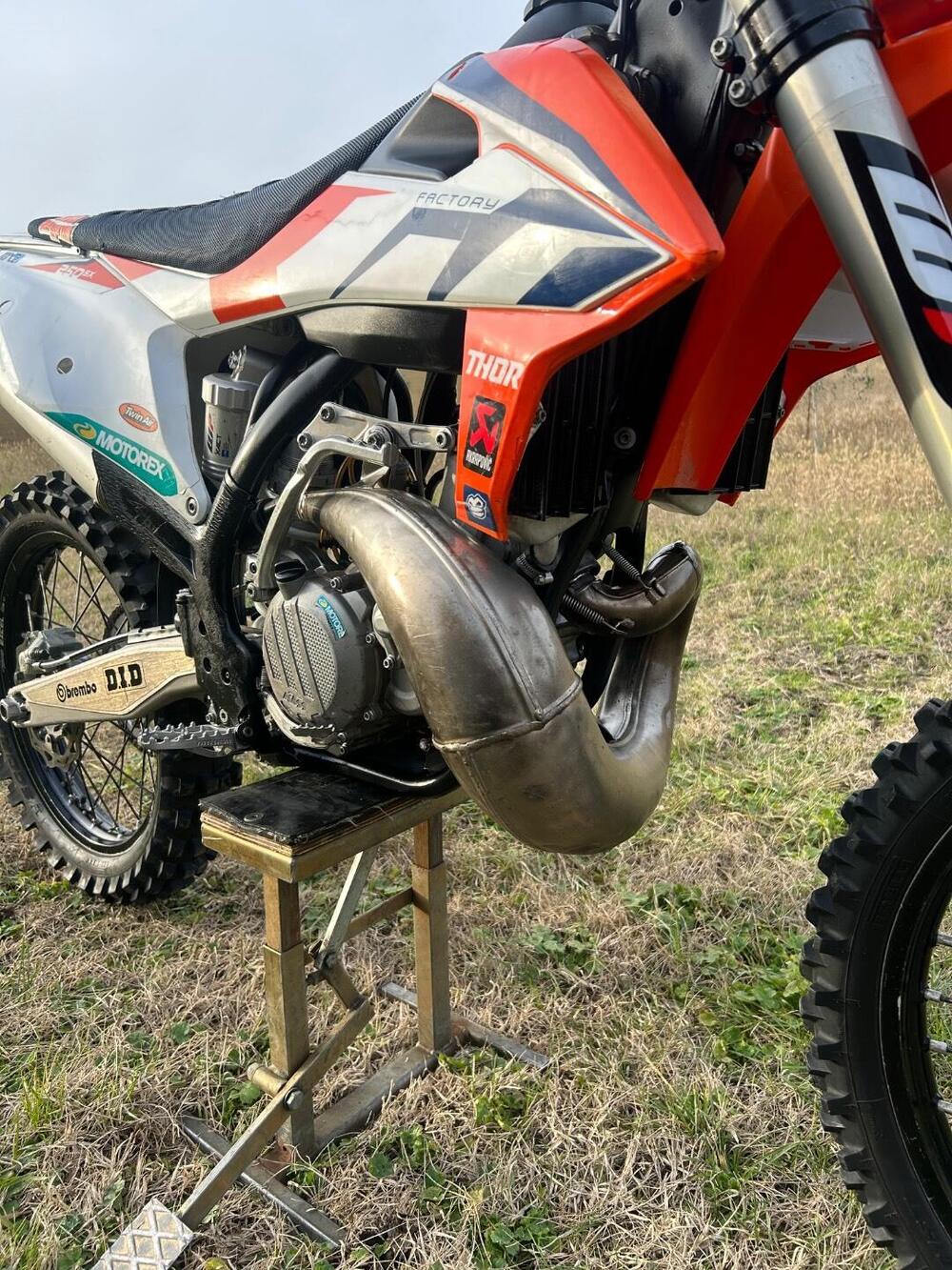 KTM 250 SX (2020) (4)