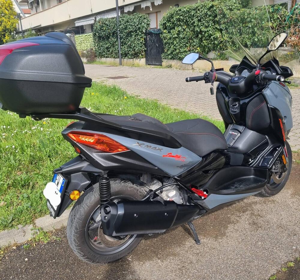 Yamaha X-Max 300 Tech Max (2021 - 24) (3)
