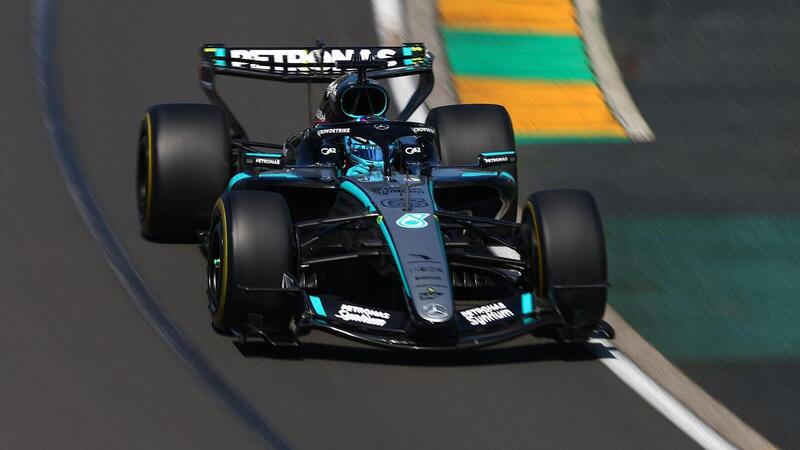 Russell spaventa tutti a Melbourne: Mercedes vola nelle FP3, Antonelli a muro. Ferrari all&rsquo;inseguimento