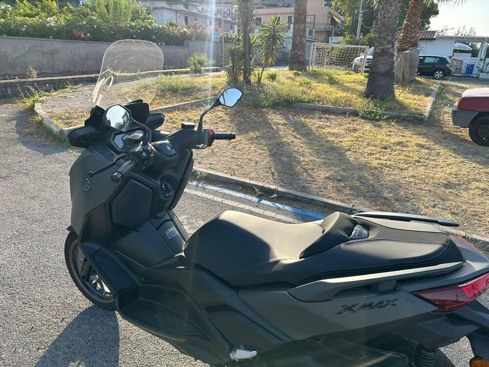 Yamaha X-Max 300 (2025 - 26) (3)