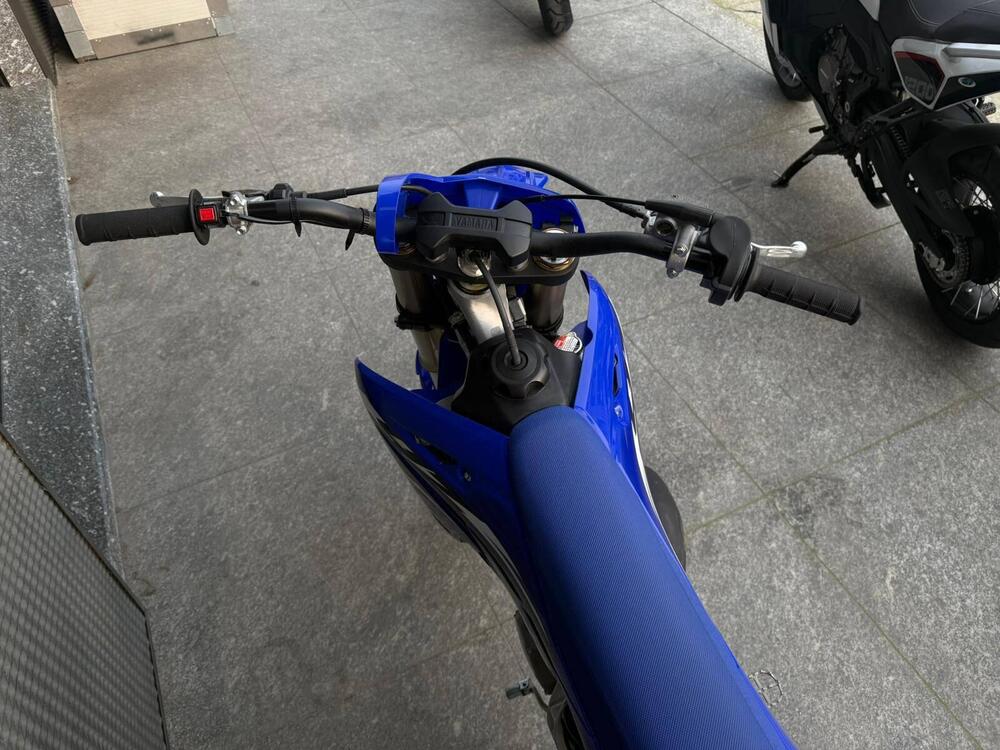 Yamaha YZ 125 (2026) (5)