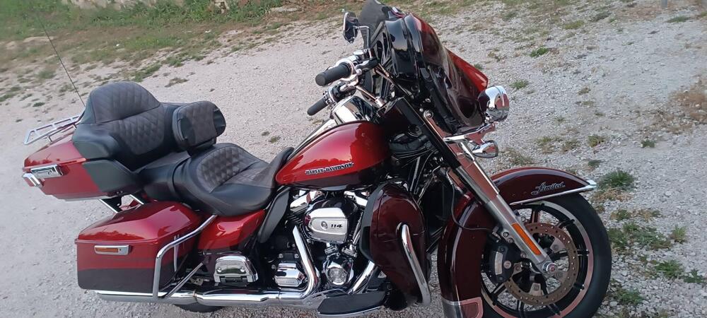 Harley-Davidson 114 Electra Glide Ultra Limited (2019) - FLHTK (2)