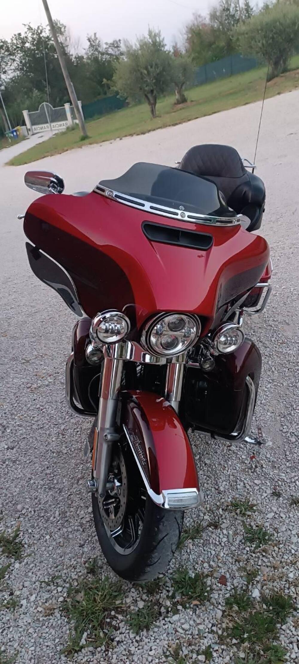 Harley-Davidson 114 Electra Glide Ultra Limited (2019) - FLHTK (4)