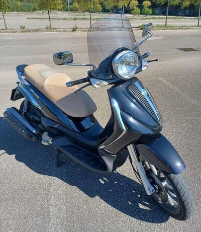 Piaggio Beverly 400 i.e. (2006 - 10) usata