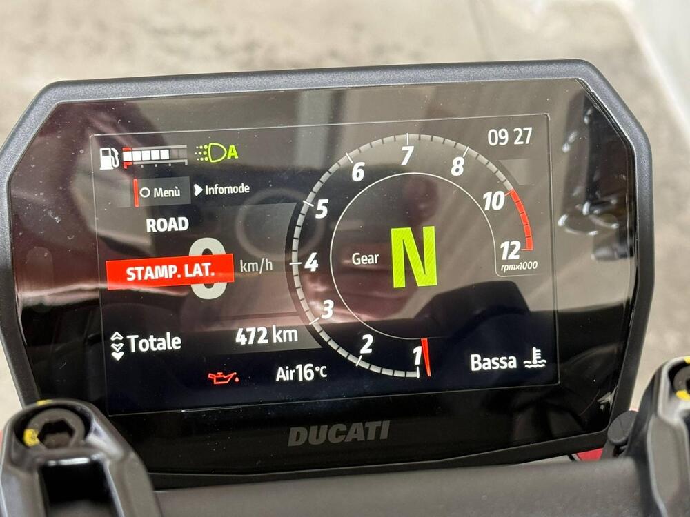 Ducati Streetfighter V2 S (2025 - 26) (3)