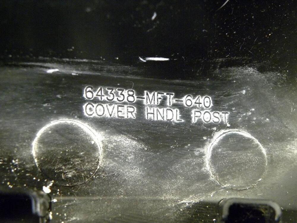 Carena coperchio maniglia post. Honda Silver Wing (3)