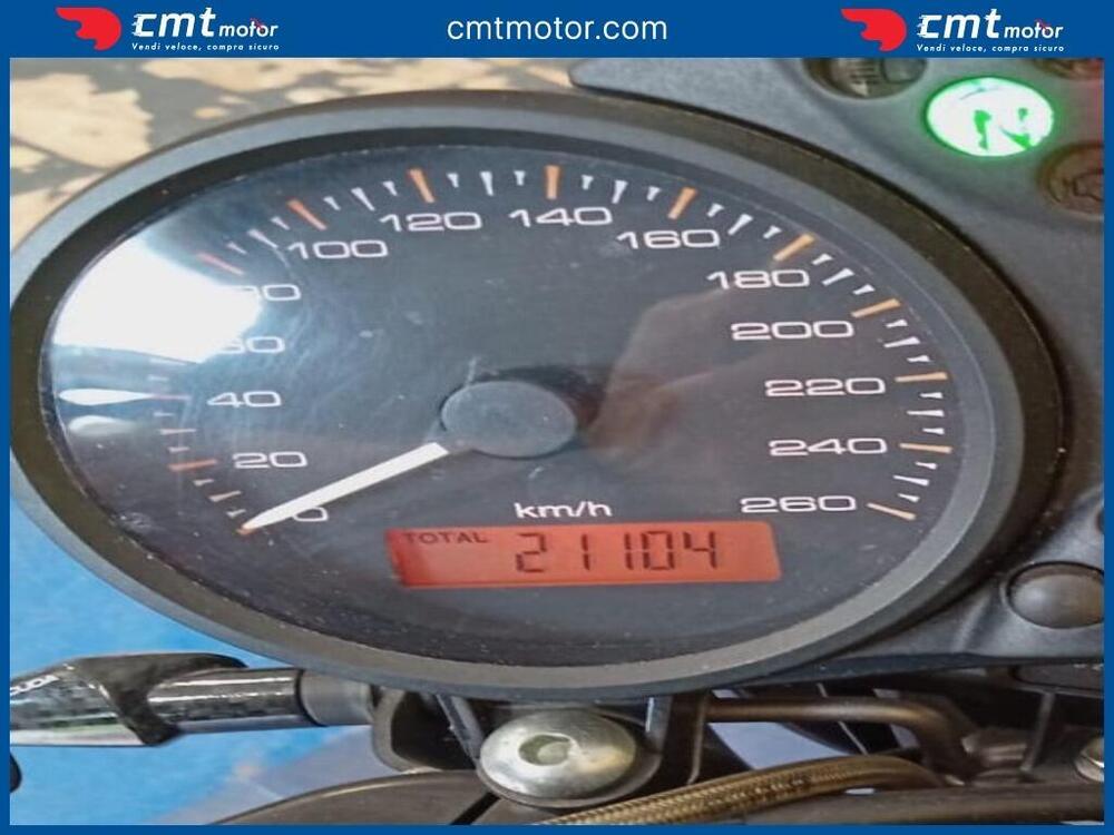 Ducati Monster 695 (2006 - 08) (5)