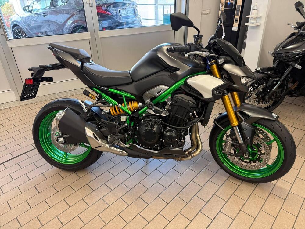 Kawasaki Z 900 SE (2025 - 26) (2)