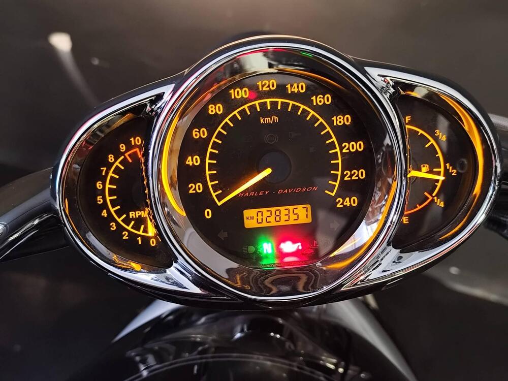 Harley-Davidson 1250 V-Rod (2008 - 12) - VRSCAW (5)