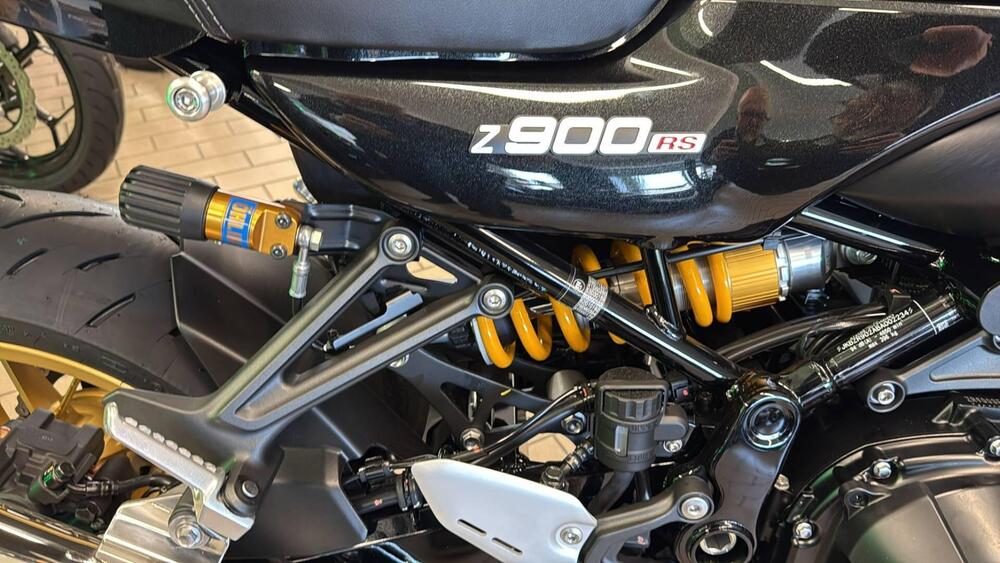 Kawasaki Z 900 RS SE (2026) (3)