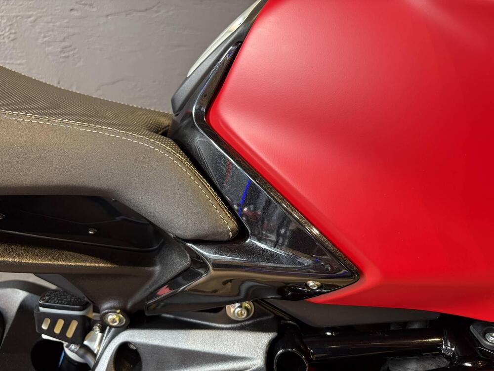 MV Agusta Brutale 800 R (2023 - 25) (9)