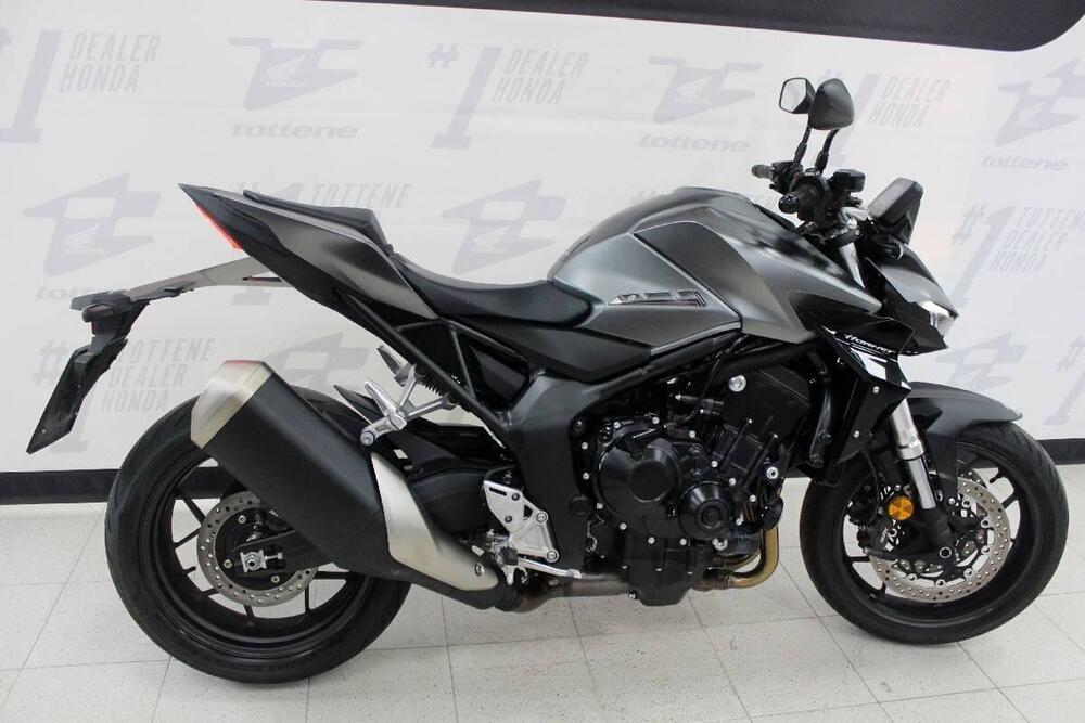 Honda CB 1000 Hornet (2025 - 26) (2)