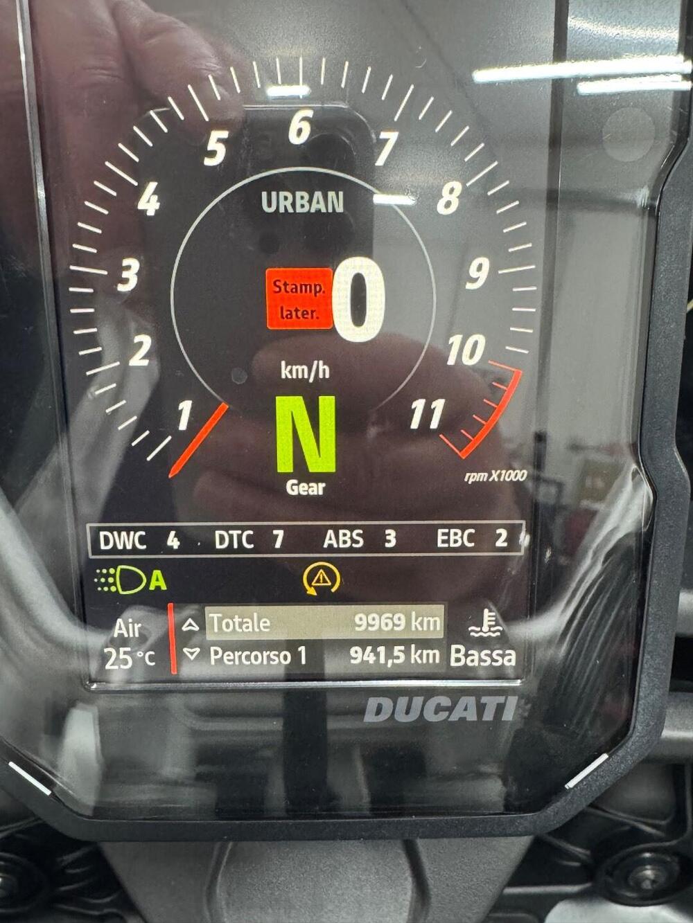 Ducati DesertX (2022 - 25) (4)