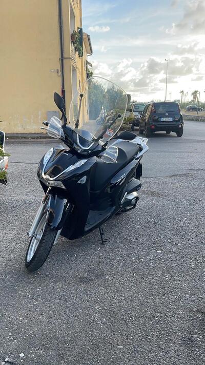 Honda SH 350 (2021 - 24) usata