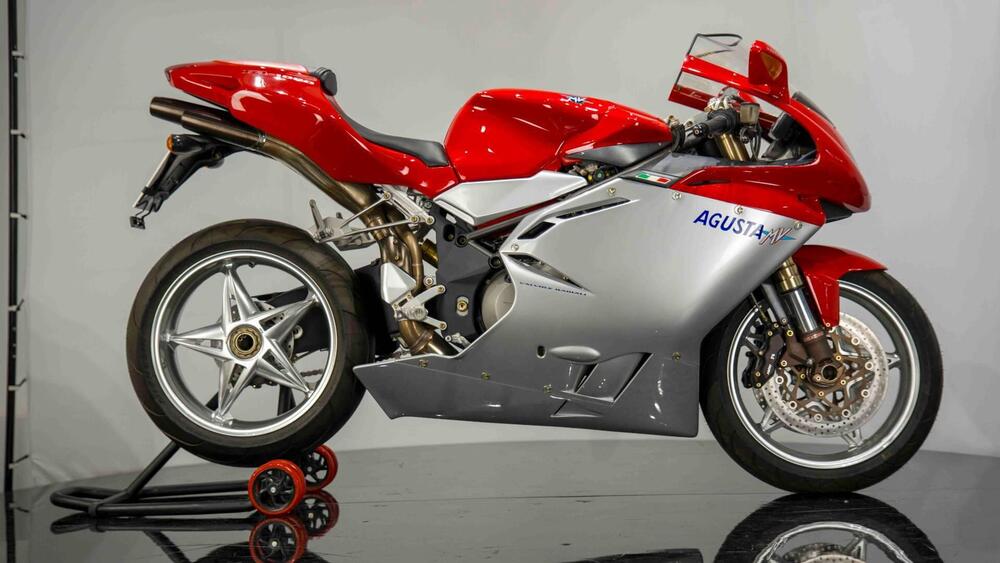 MV Agusta F4 1000 S 1+1 (2004 - 06) (6)