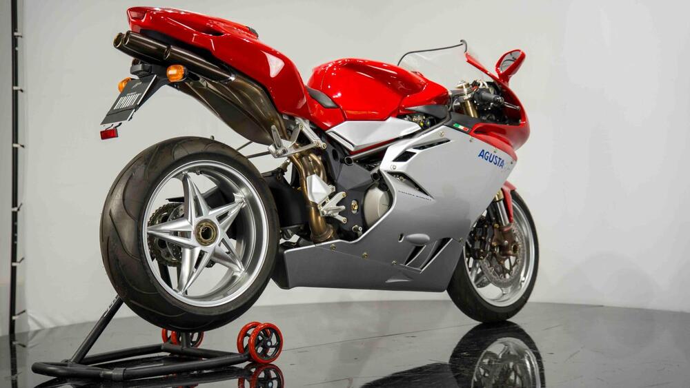 MV Agusta F4 1000 S 1+1 (2004 - 06) (7)