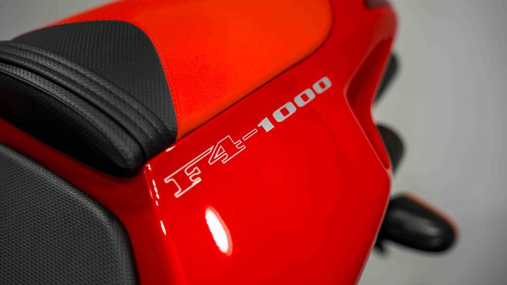 MV Agusta F4 1000 S 1+1 (2004 - 06) (12)